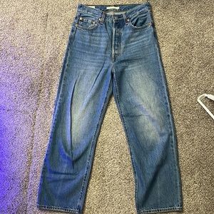 Levi’s Ribcage Straight size 27